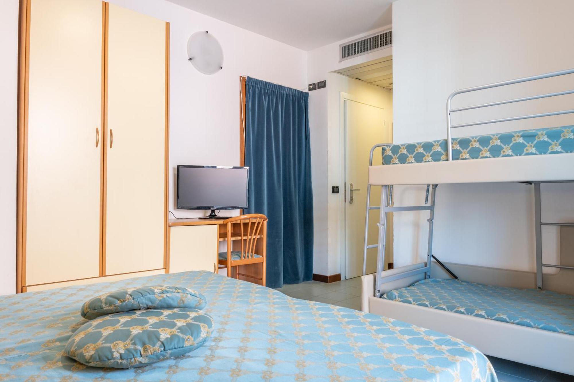 Hotel Thea Bellaria-Igea Marina Esterno foto
