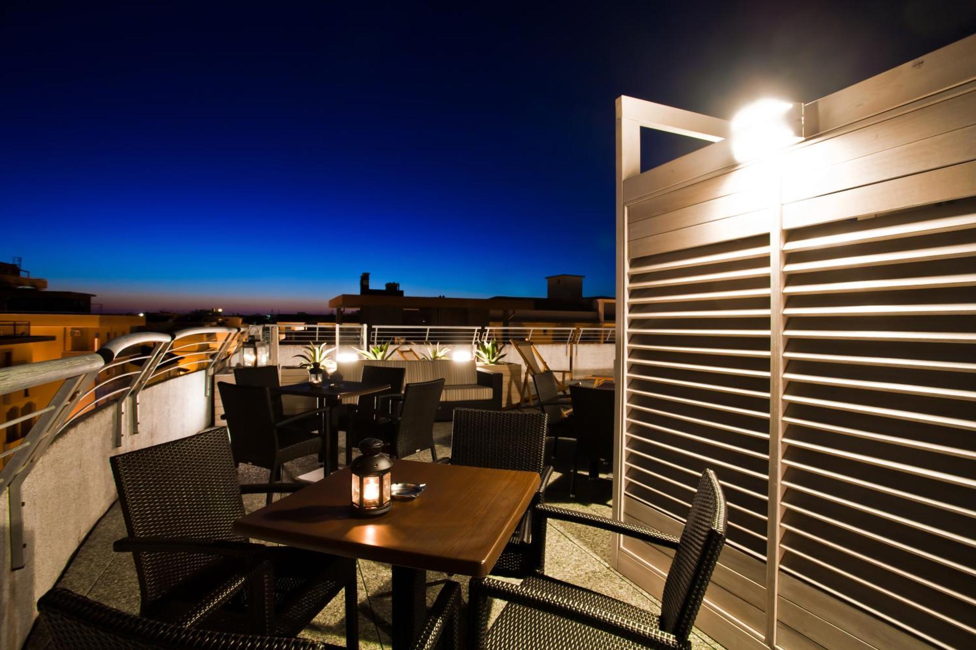 Hotel Thea Bellaria-Igea Marina Esterno foto